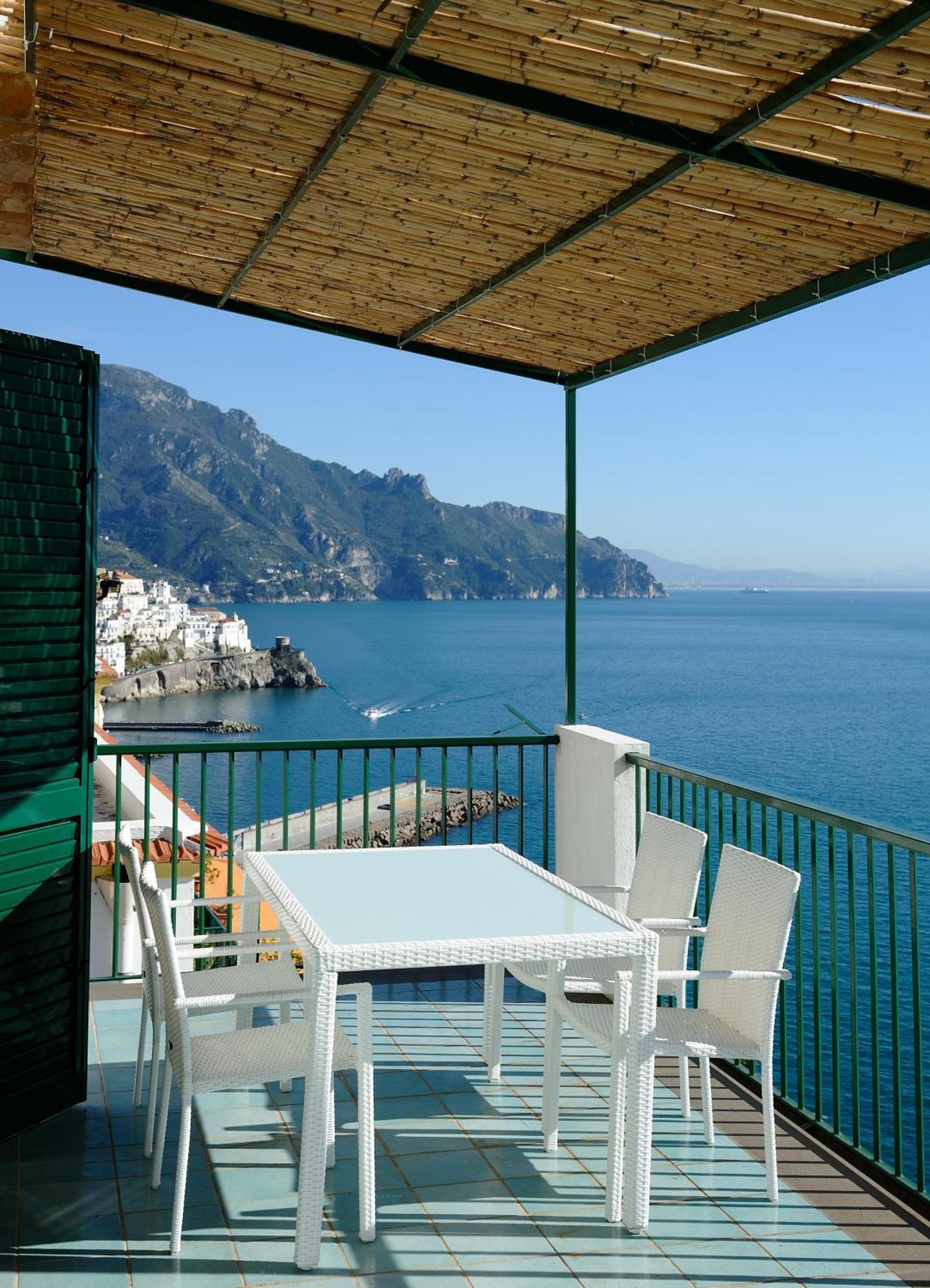 Amalfi Blue Flowers B Esterno foto